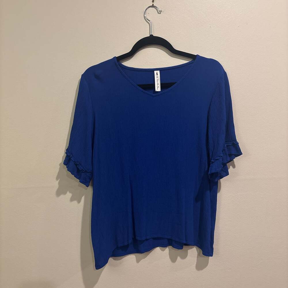 Vanilla Bay Raw Edge Relaxed Knit Tee - blue